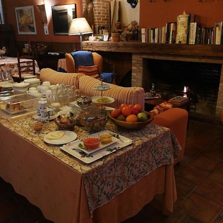 Hotel La Casona Del Abuelo Parra à Villanueva De Los Infantes Extérieur photo
