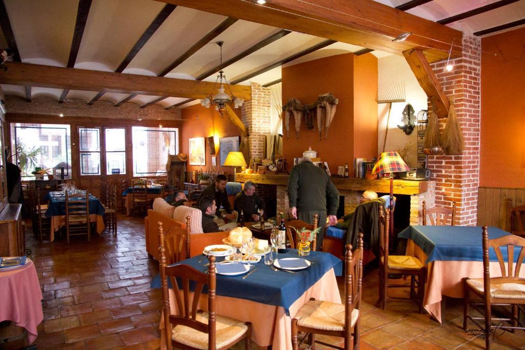 Hotel La Casona Del Abuelo Parra à Villanueva De Los Infantes Extérieur photo