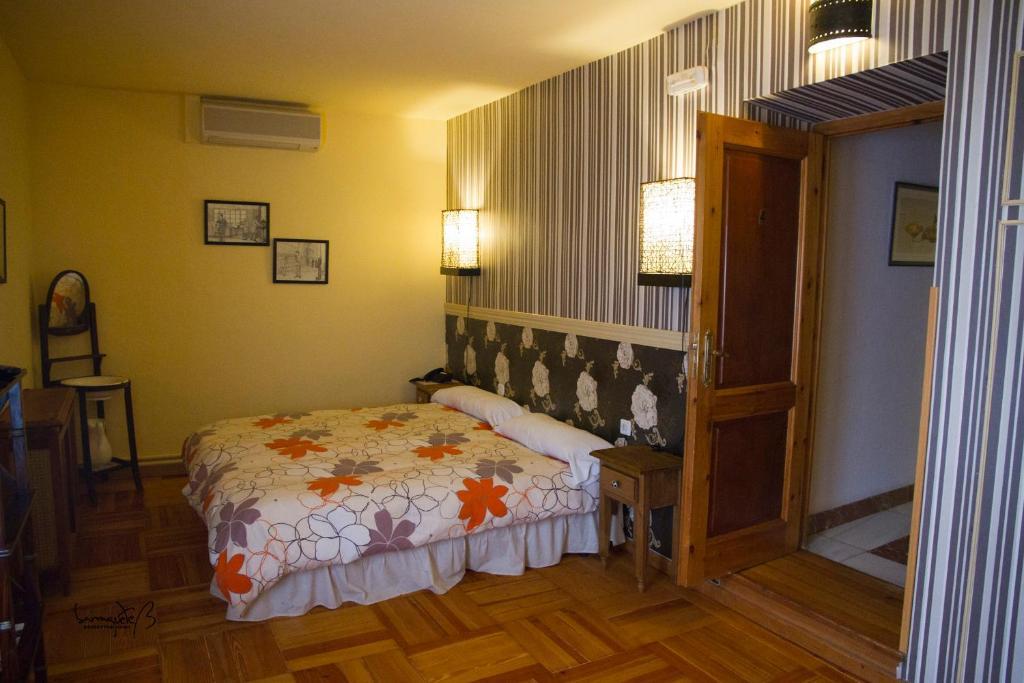 Hotel La Casona Del Abuelo Parra à Villanueva De Los Infantes Chambre photo